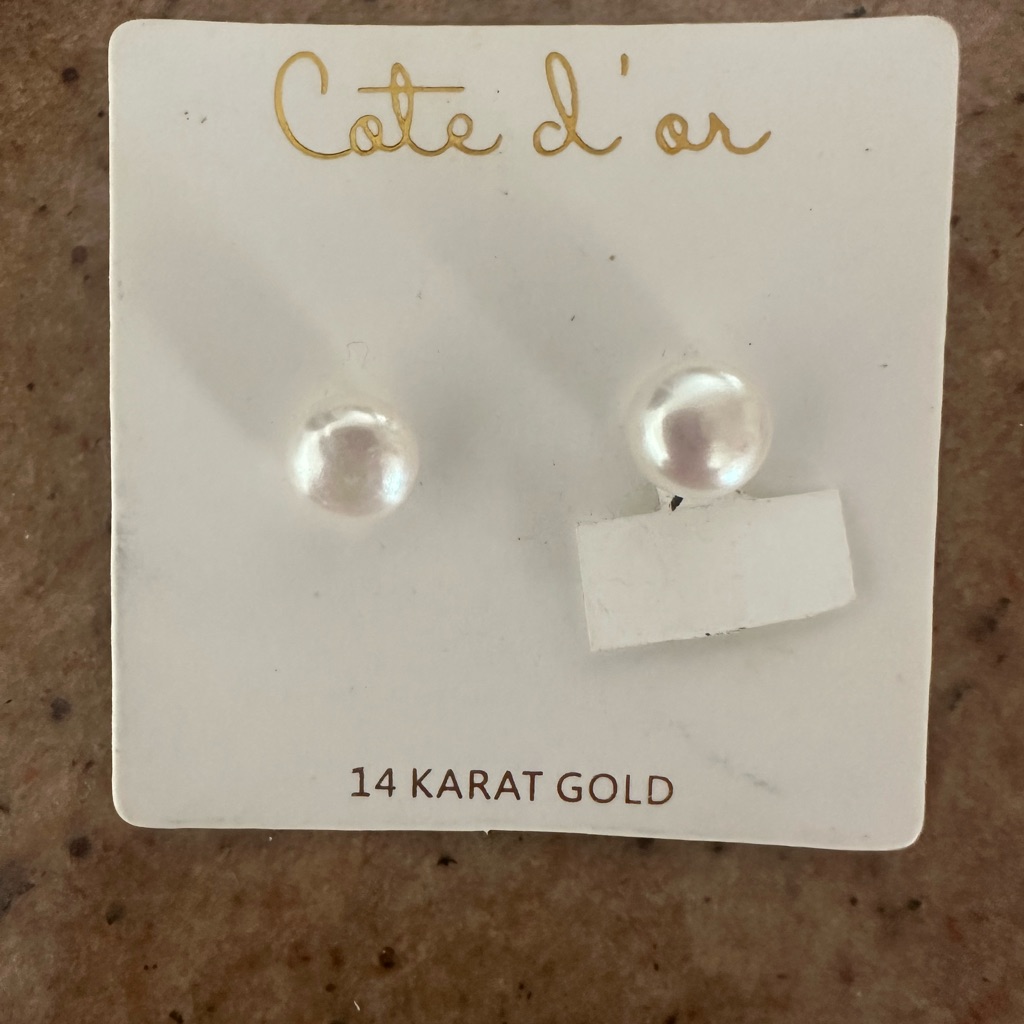 Cote Dor 14 Karat Gold Pearl Earrings Brand New Cote Dor 14 Karat Gold Pearl Earrings Brand New